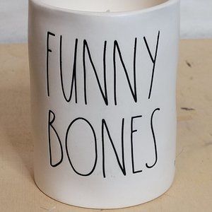 Rae Dunn Vanilla Flambe Funny Bones Halloween Candle White 13.2oz New